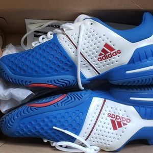Adidas Tennis shoes